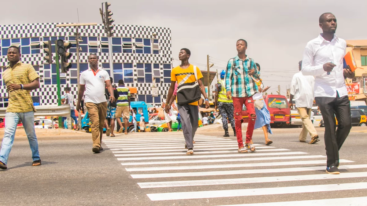 Residents of Accra often need to cross multiple-lane highways just to do their shopping, an everyday activity made dangerous by speeding cars. In an effort to reduce traffic fatalities, the Accra Metropolitan Assembly is widening traffic islands, timing traffic lights and slowing speeds – a strategy that led to a 22% drop in road crashes in 2022 alone.